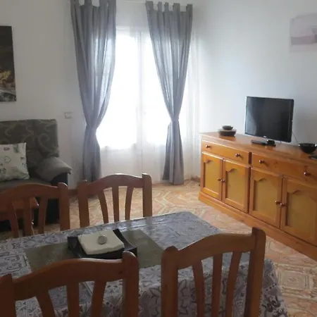 Apartamentos Orzola アパート *