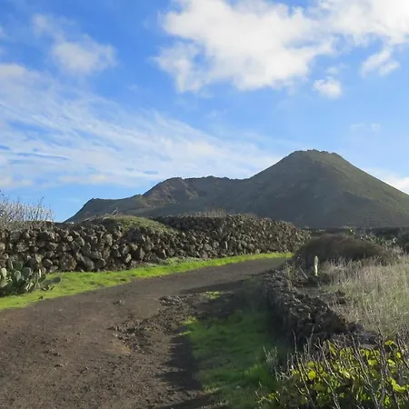 Apartman Apartamentos Orzola