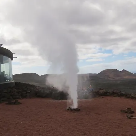 アパート Apartamentos Orzola オルソラ