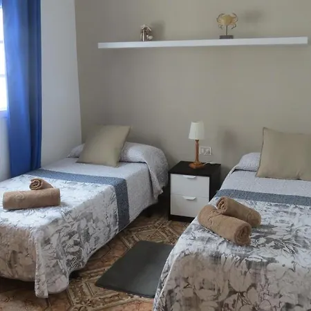 Lägenhet Apartamentos Orzola *