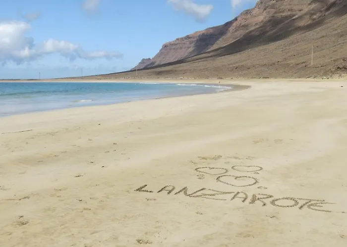 아파트 Apartamentos Orzola *